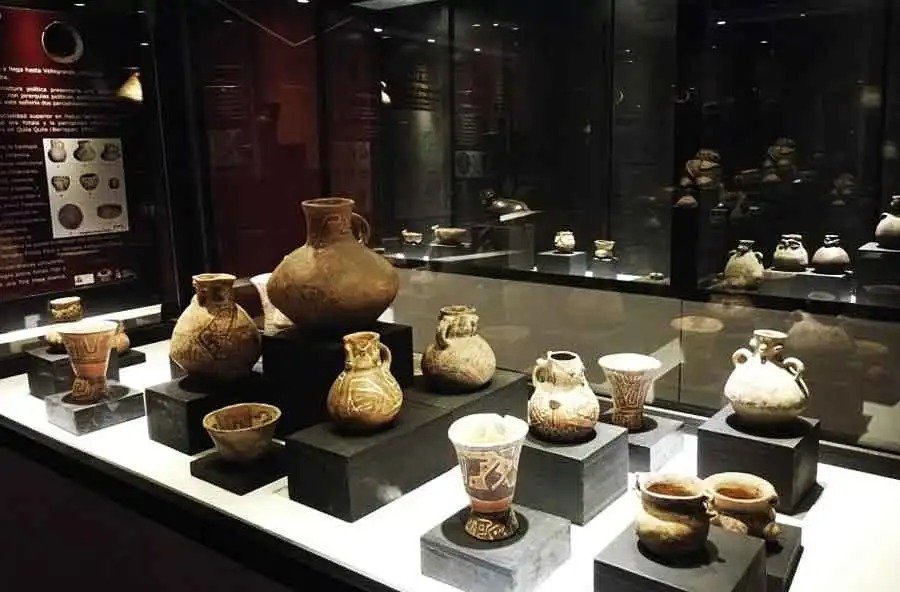 Piezas arqueológicas del CIAS