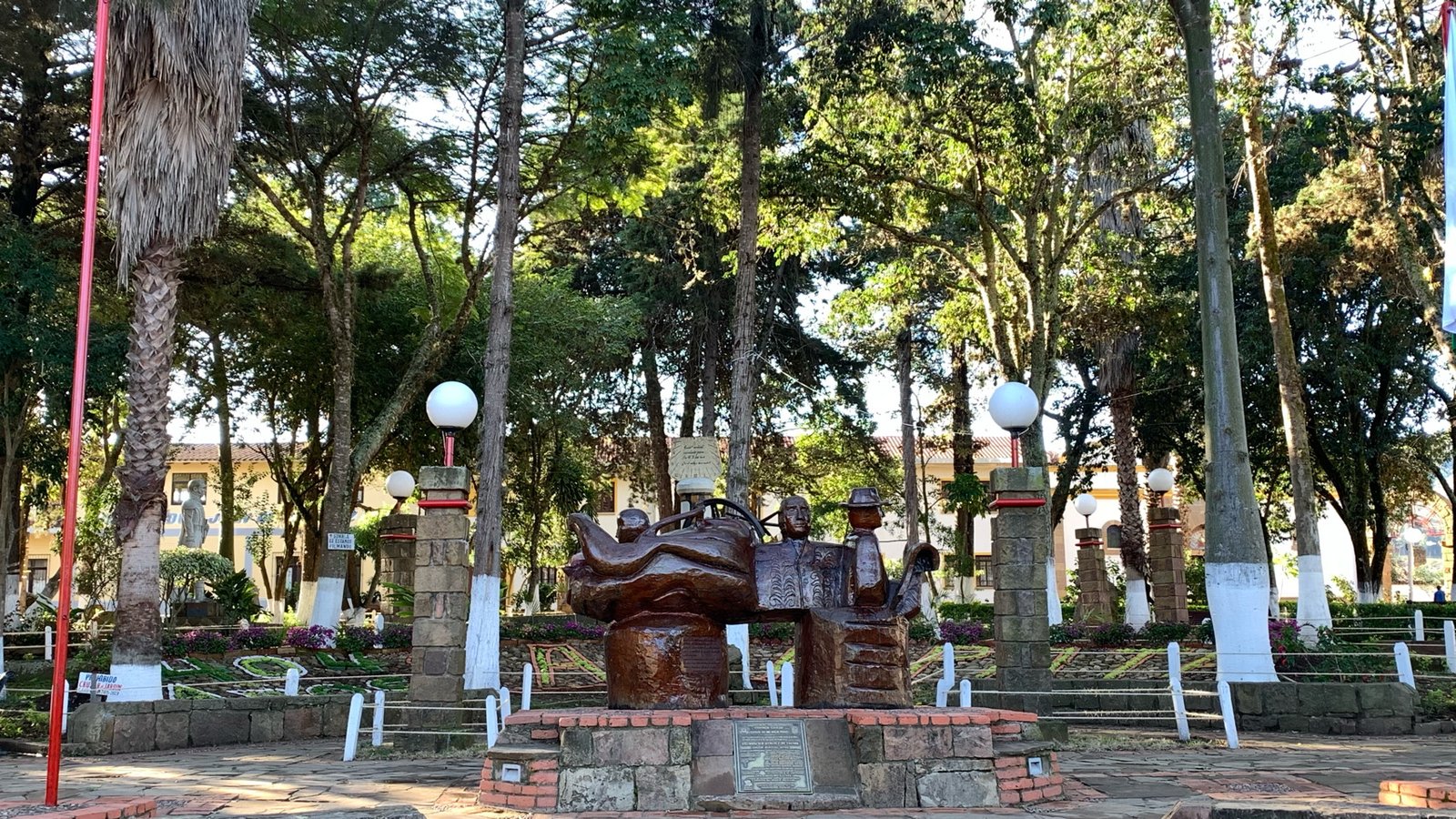 Plaza Principal de Samaipata